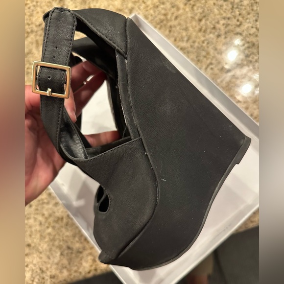 Steve Madden - Xternal Platform Wedge Heel - Picture 8 of 15